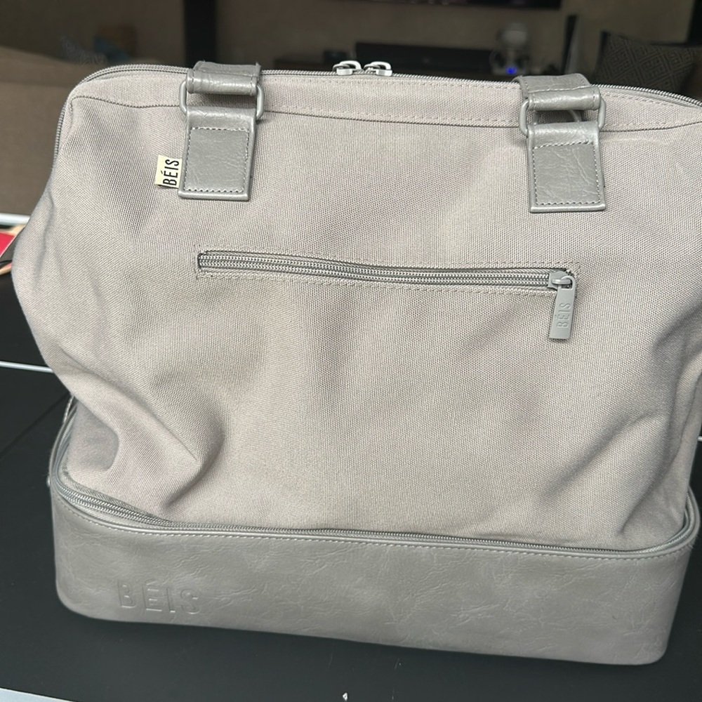 Beis mini weekender